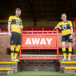 2026/27 Away Socks - Image 4