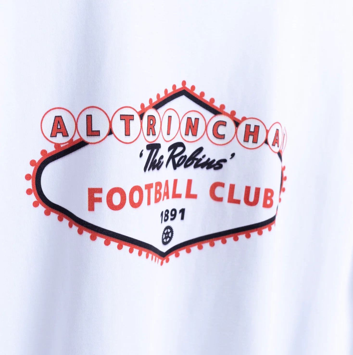 White Leisure 'The Robins' Vegas Tee - Image 3